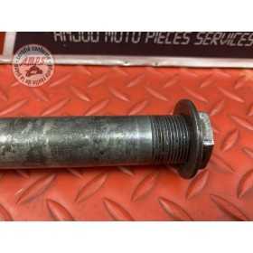 Axe de roue arriere 